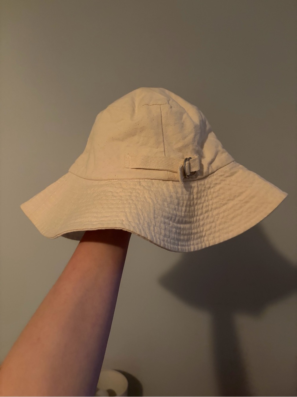 Madewell Cream Bucket Hat with Side Buckle